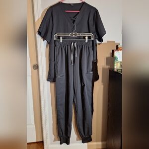 Women's Black Viaoli Work Scrubs